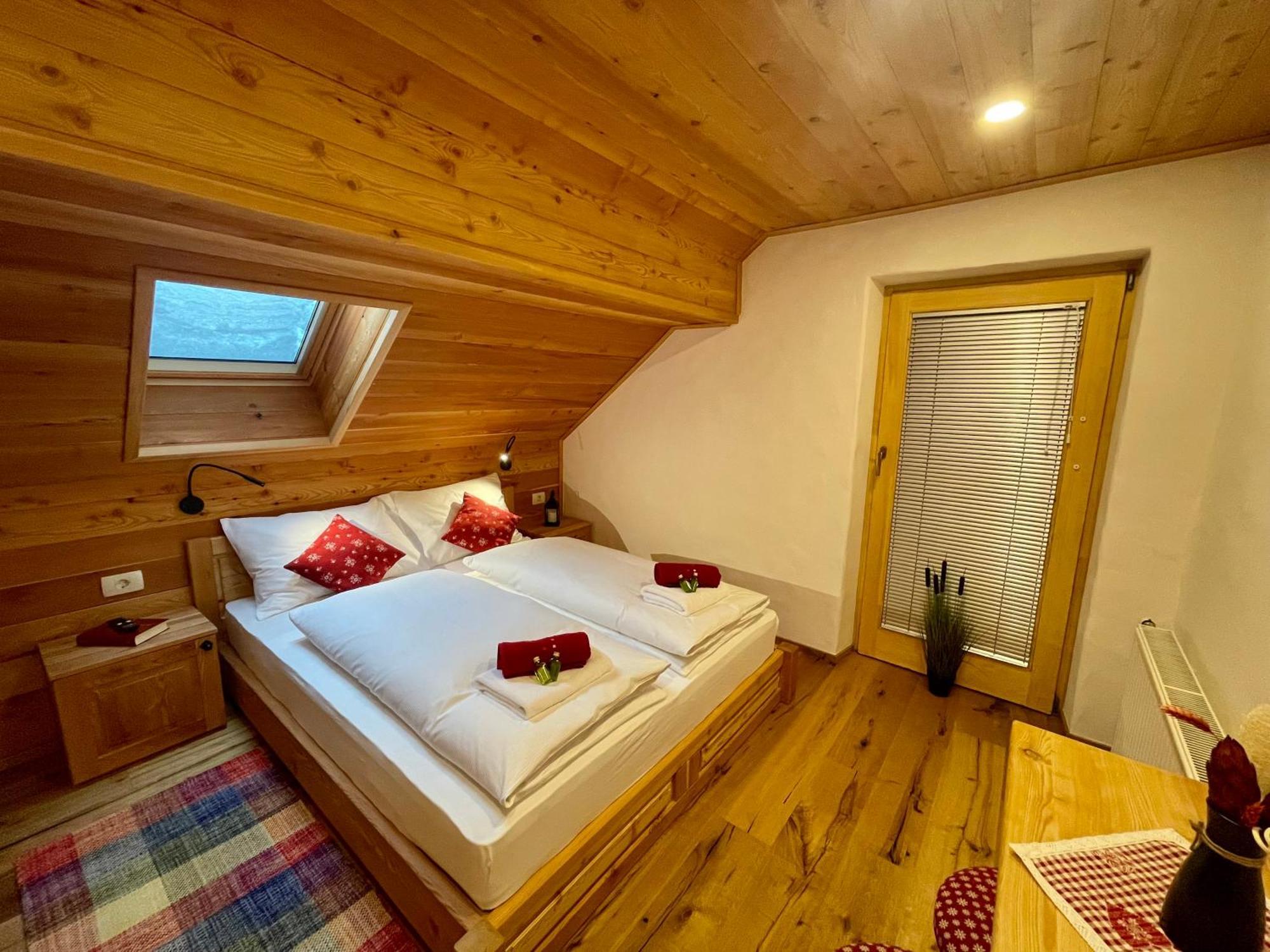 Hotel Surc Kranjska Gora Exterior photo